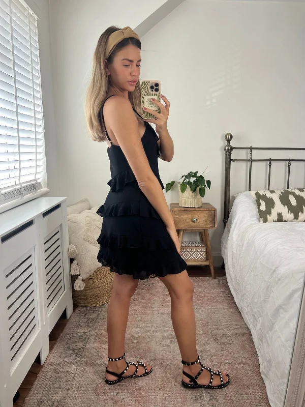 Macey Tiered Strappy Dress / Black