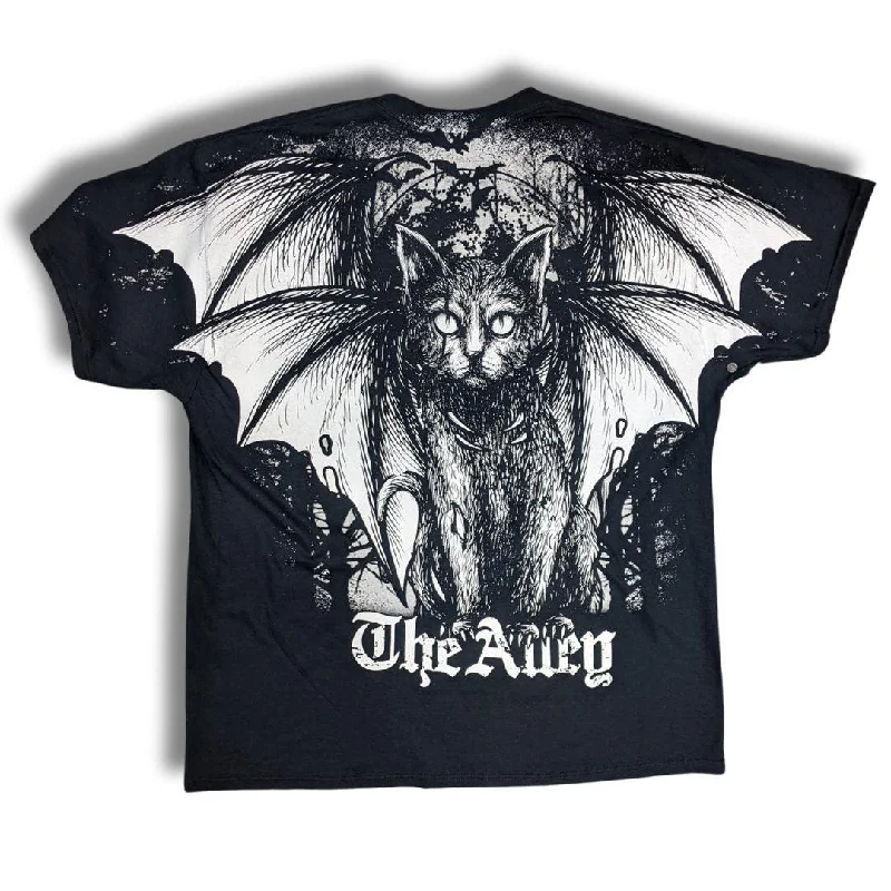 Huge Print Black Cat Alley Tshirt