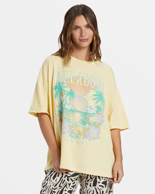 Island Holiday Oversized T-Shirt - Yellow